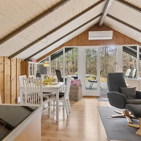 Elfrede - 900m From The Sea By Interhome